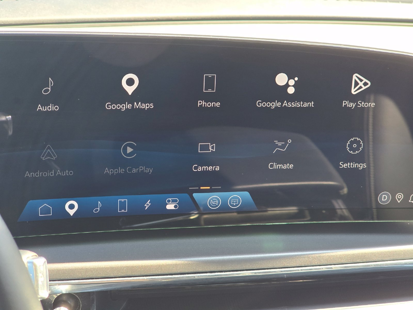 Used 2024 Cadillac Lyriq Tech AWD/4WD image 30