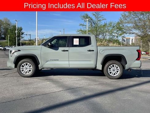 Used 2024 Toyota Tundra SR5 w/ SR5 Convenience Package AWD/4WD image 2
