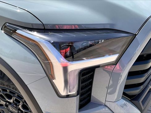 New 2026 Toyota Tundra SR5 AWD/4WD image 13