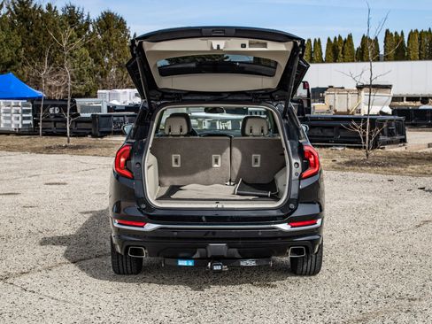 Used 2020 GMC Terrain Denali w/ Denali Premium Package image 7