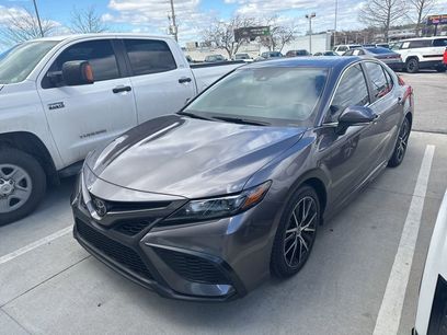 Used 2022 Toyota Camry SE w/ Convenience Package