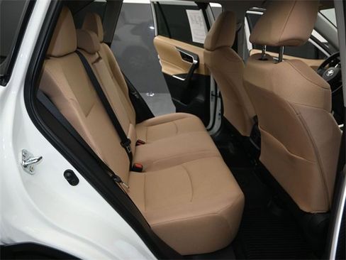 Used 2025 Toyota RAV4 LE image 13