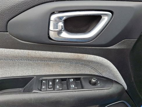 Used 2022 Jeep Compass Latitude w/ Convenience Group image 14