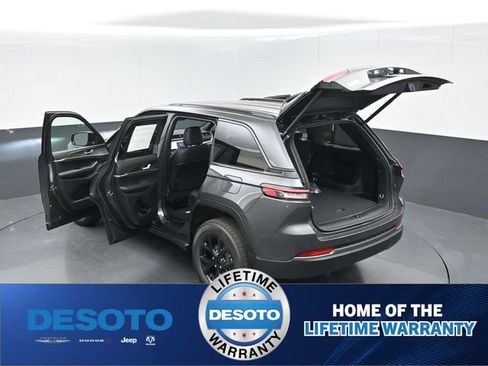 New 2026 Jeep Grand Cherokee Altitude AWD/4WD image 54