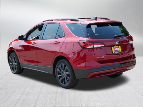 Used 2024 Chevrolet Equinox RS w/ RS Leather Package AWD/4WD image 5