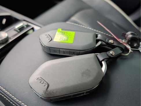 Used 2025 Kia K5 GT-Line image 34