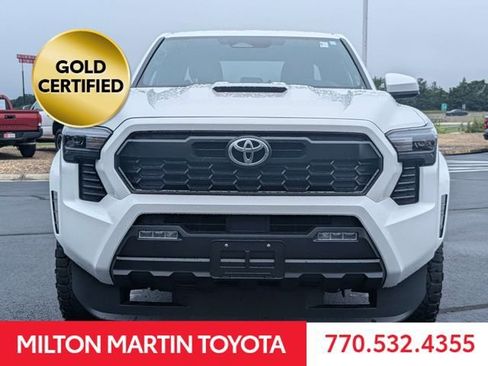 Certified 2025 Toyota Tacoma TRD Sport AWD/4WD image 11