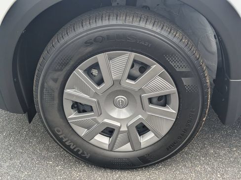 Certified 2026 Nissan Kicks S FWD image 11