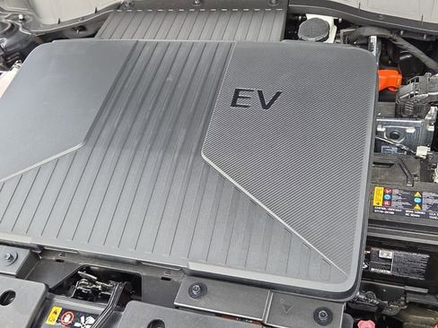 Used 2025 Hyundai Kona SE FWD image 10