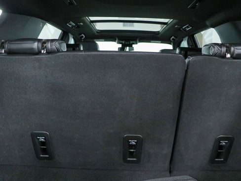 Used 2023 GMC Yukon Denali AWD/4WD image 34