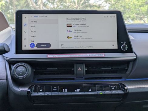 New 2026 Toyota Prius LE FWD image 17