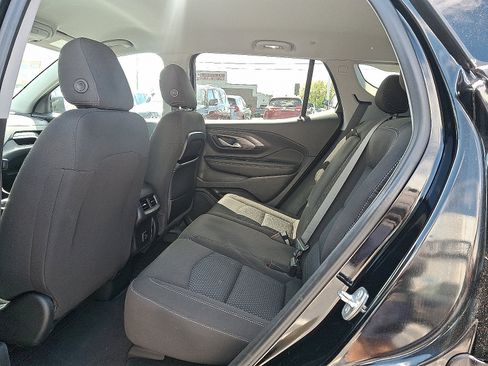 Used 2023 GMC Terrain SLE w/ Driver Convenience Package AWD/4WD image 10
