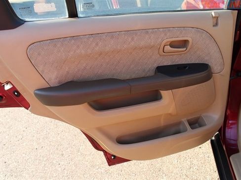 Used 2006 Honda CR-V LX image 17