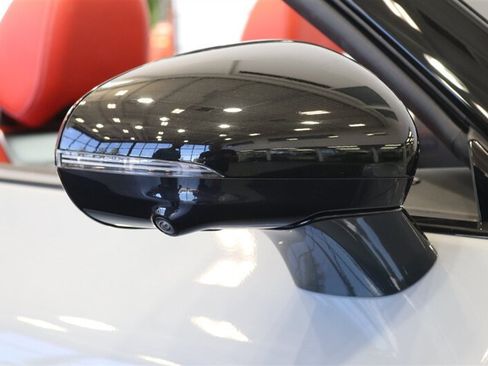 Used 2023 Mercedes-Benz SL 63 AMG 4MATIC w/ Driver Assistance Package image 56