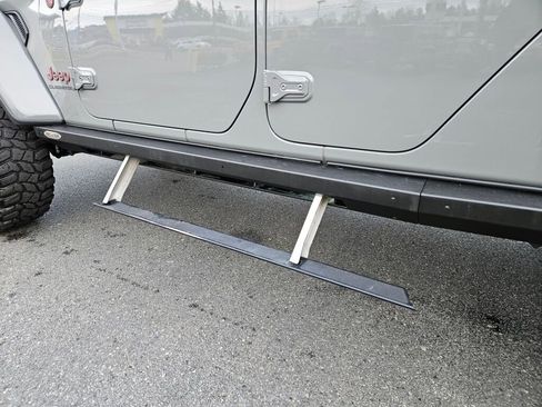 Used 2021 Jeep Gladiator Rubicon w/ Trailer Tow Package image 16