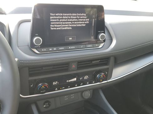 New 2026 Nissan Rogue SV w/ Cold Weather Package FWD image 29