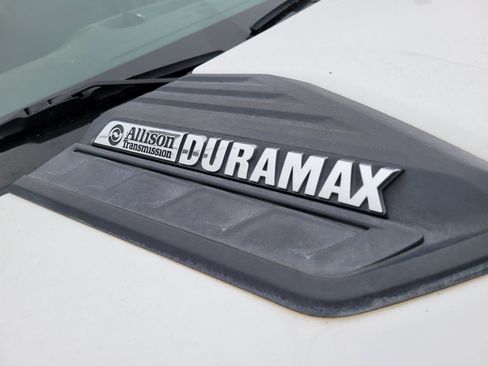 Used 2020 Chevrolet Silverado 3500 W/T w/ WT Convenience Package image 4