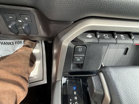 Used 2024 Toyota Tundra Limited image 17