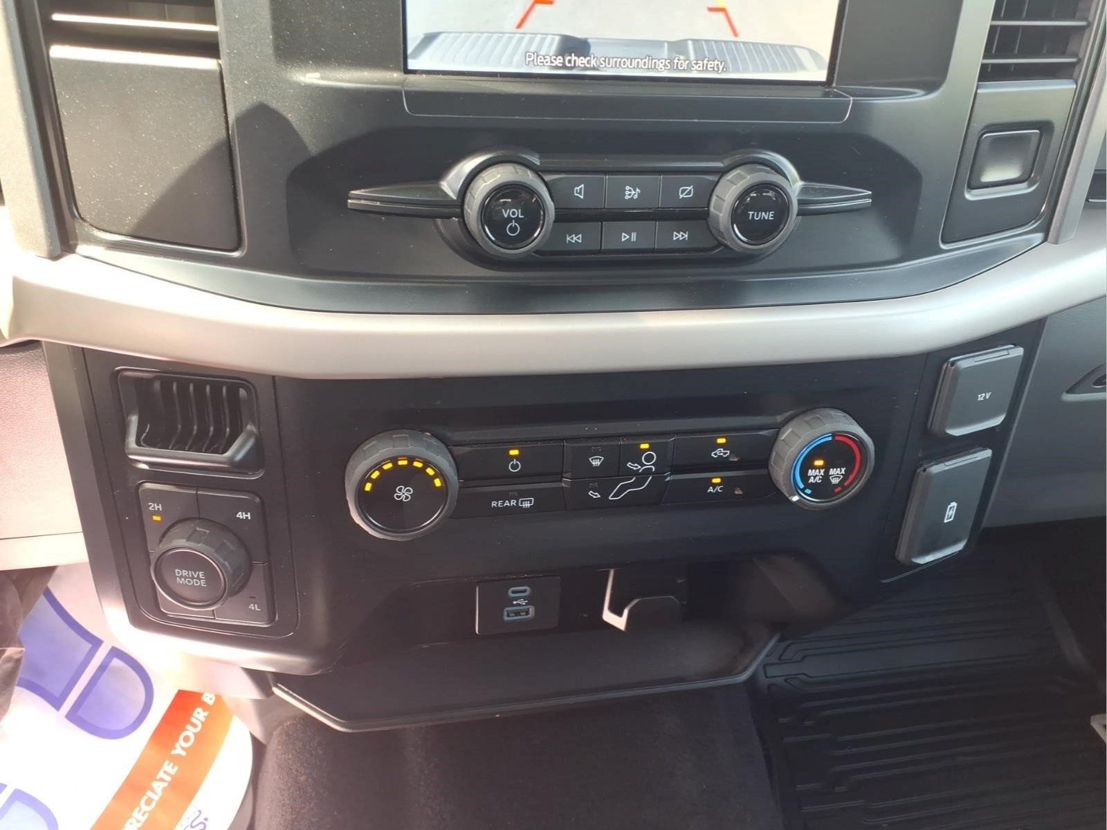 Used 2023 Ford F150 XLT AWD/4WD image 12