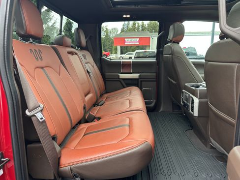 Used 2021 Ford F350 King Ranch w/ King Ranch Ultimate Package AWD/4WD image 17