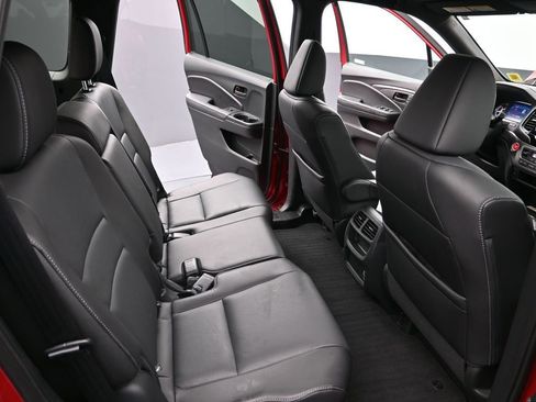 Certified 2023 Honda Passport EX-L image 28