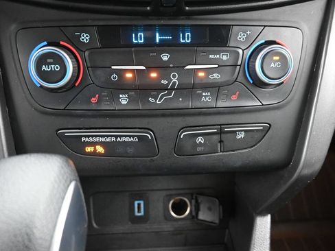 Used 2019 Ford Escape SE AWD/4WD image 19