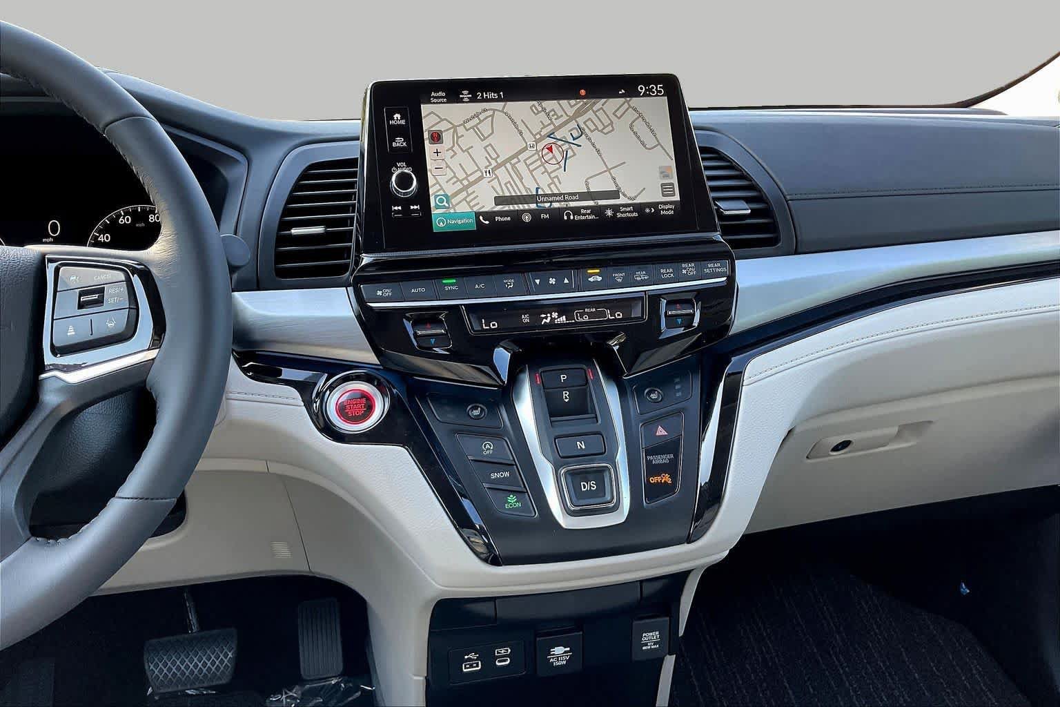 New 2027 Honda Odyssey Touring image 6