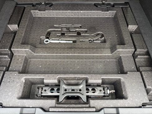 Certified 2024 Subaru Outback Premium image 32