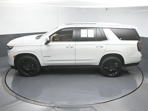 Used 2023 Chevrolet Tahoe Premier w/ Premium Package AWD/4WD image 46
