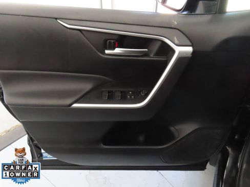 Used 2023 Toyota RAV4 XLE image 10