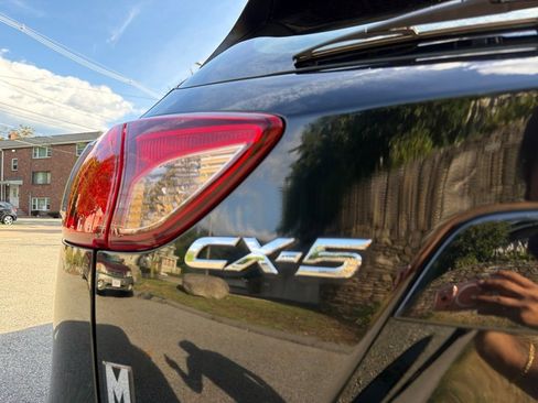 Used 2016 MAZDA CX-5 Sport FWD image 10