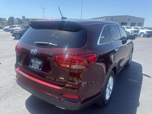 Used 2020 Kia Sorento LX FWD image 5