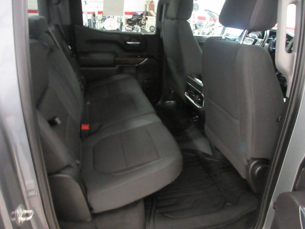 Used 2020 GMC Sierra 1500 Elevation w/ Elevation Value Package AWD/4WD image 18