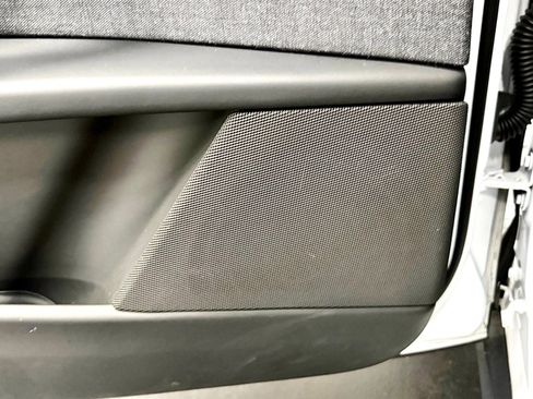 Used 2022 Tesla Model X Plaid AWD/4WD image 20