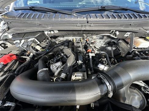 Certified 2024 Ford Expedition Max Platinum image 31