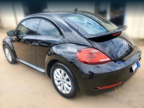 Used 2019 Volkswagen Beetle 2.0T S FWD image 8