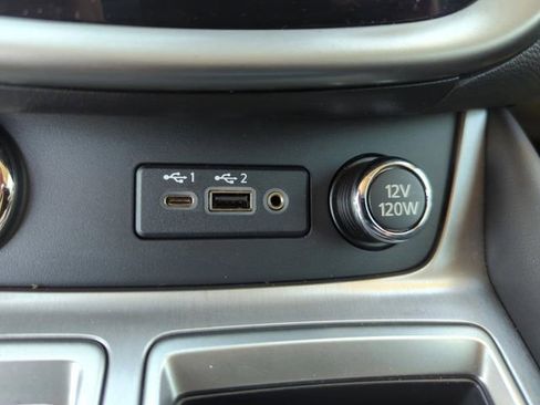 Certified 2024 Nissan Murano SV image 31