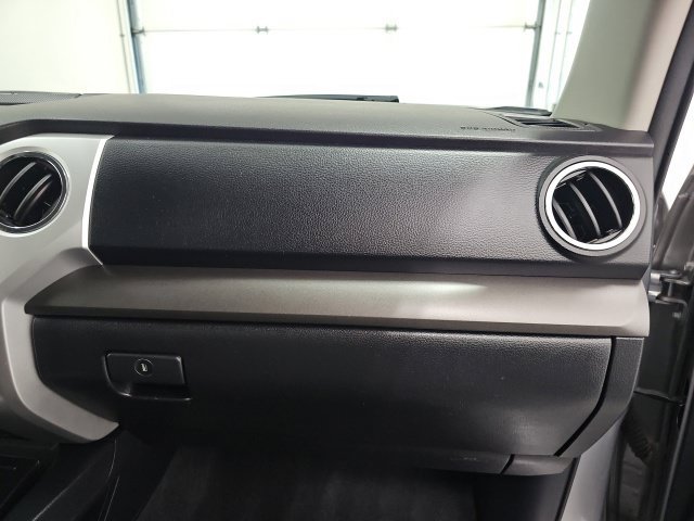 Used 2018 Toyota Tundra SR5 w/ TRD Off Road Package AWD/4WD image 34