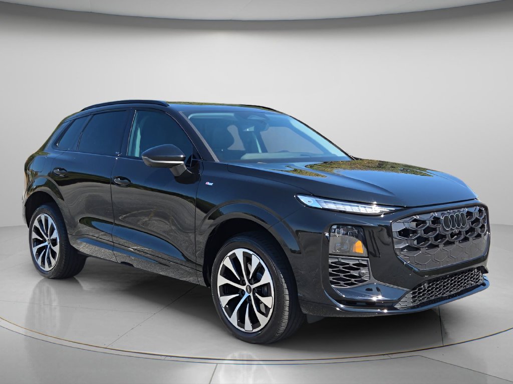 Certified 2026 Audi Q3 quattro 2.0T AWD/4WD image 8