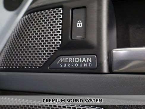 Used 2020 Land Rover Defender 110 X image 5