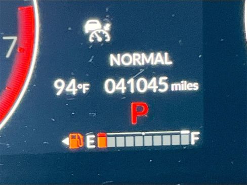 Used 2024 Honda Pilot EX-L image 12