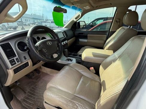 Used 2008 Toyota Sequoia SR5 image 12
