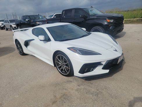 Used 2026 Chevrolet Corvette Stingray Preferred Cpe w/ Z51 Performance Package RWD image 1