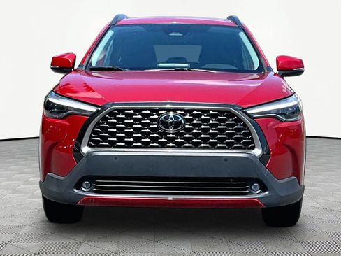 Certified 2023 Toyota Corolla Cross XLE FWD image 4