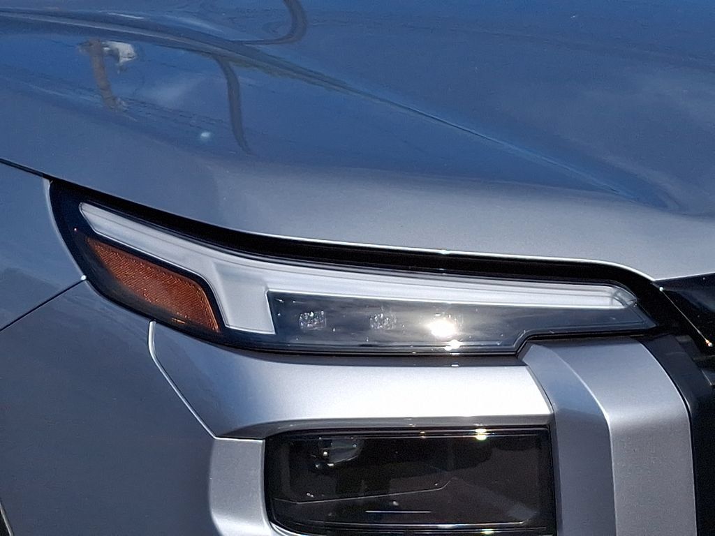 Certified 2026 Subaru Outback Premium AWD/4WD image 9