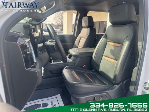 Used 2024 GMC Sierra 2500 AT4 w/ Technology Package image 10