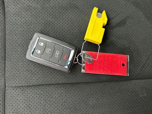 New 2026 Jeep Grand Cherokee Altitude image 31