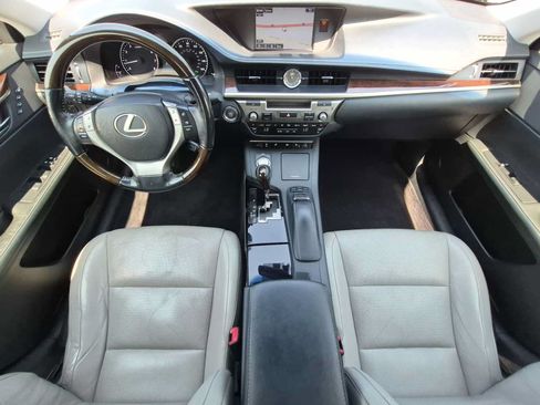 Used 2015 Lexus ES 350 w/ Luxury Package FWD image 16