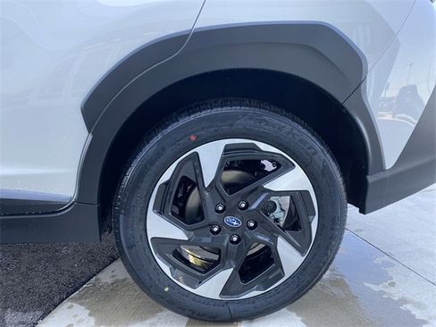 Certified 2025 Subaru Crosstrek 2.5i Limited w/ Popular Package #3A image 9