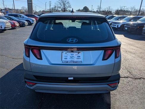 New 2026 Hyundai Tucson SE image 5